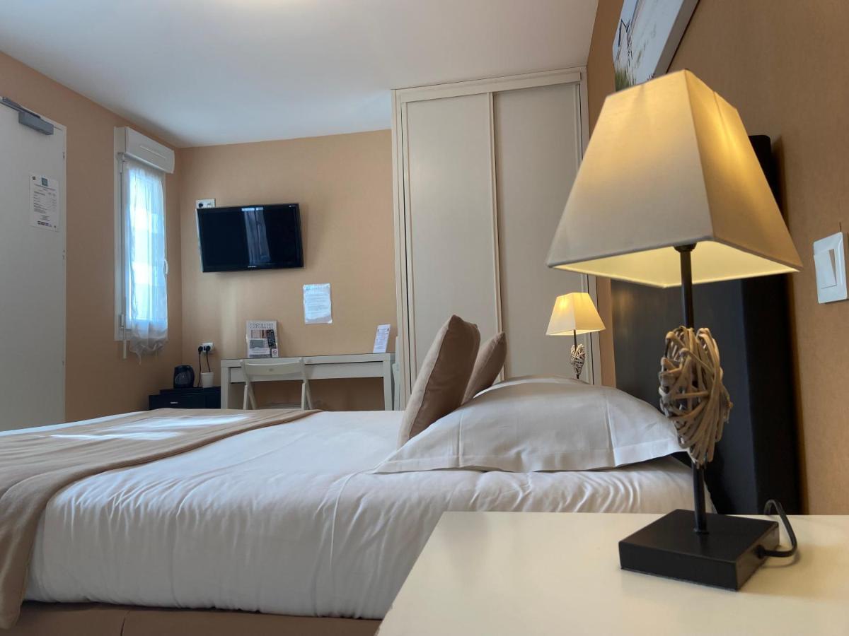Hotel De La Plage Houlgate Bagian luar foto